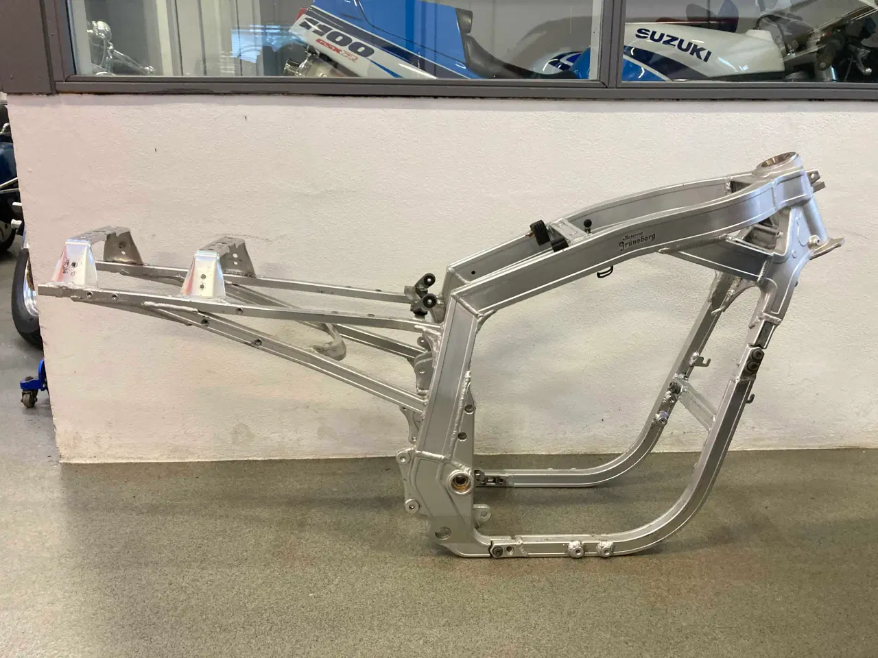 Billede 1 - 1986 GSXR 1100 stel