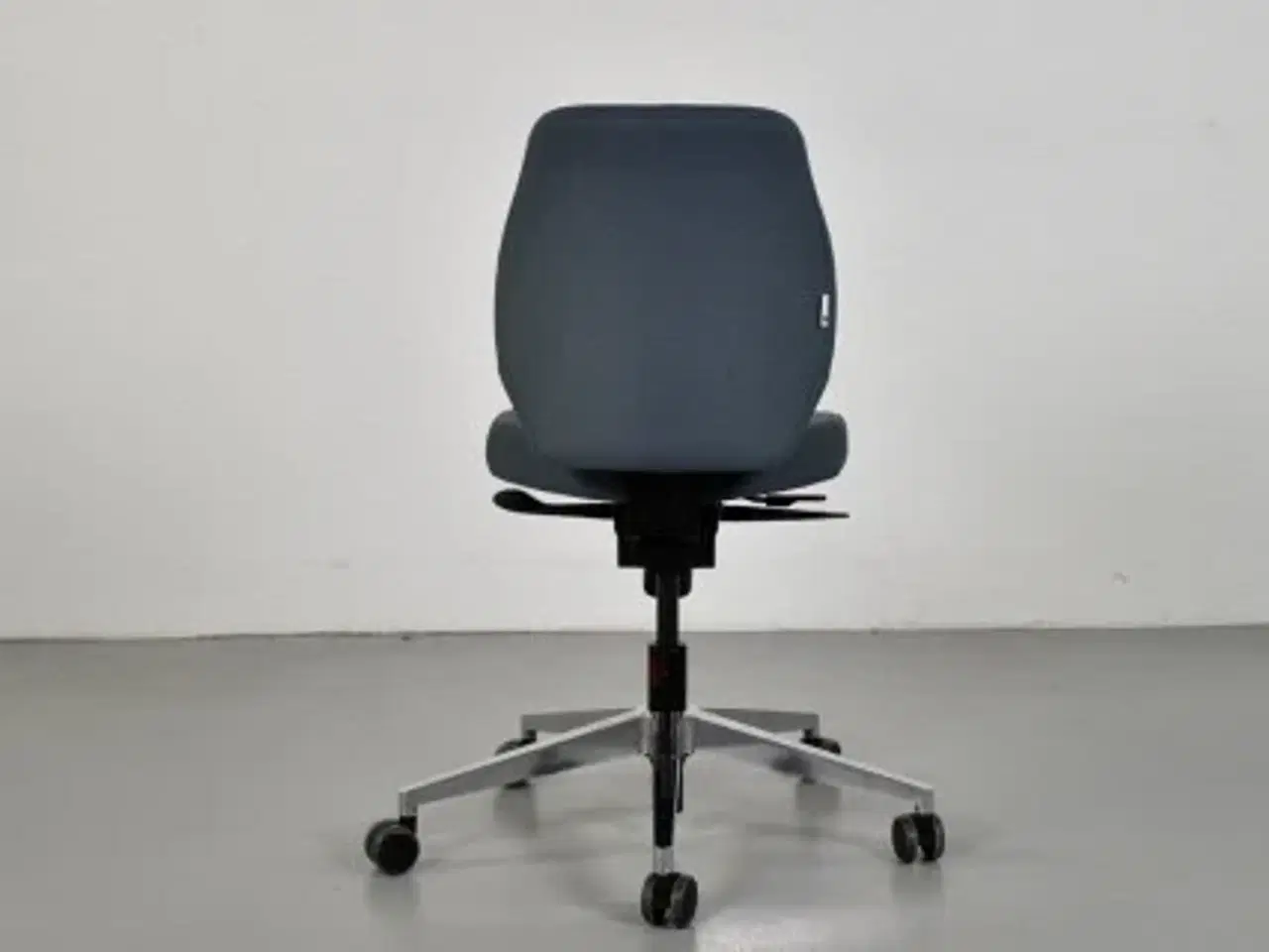 Billede 3 - Scan office kontorstol med grå polster og krom fod