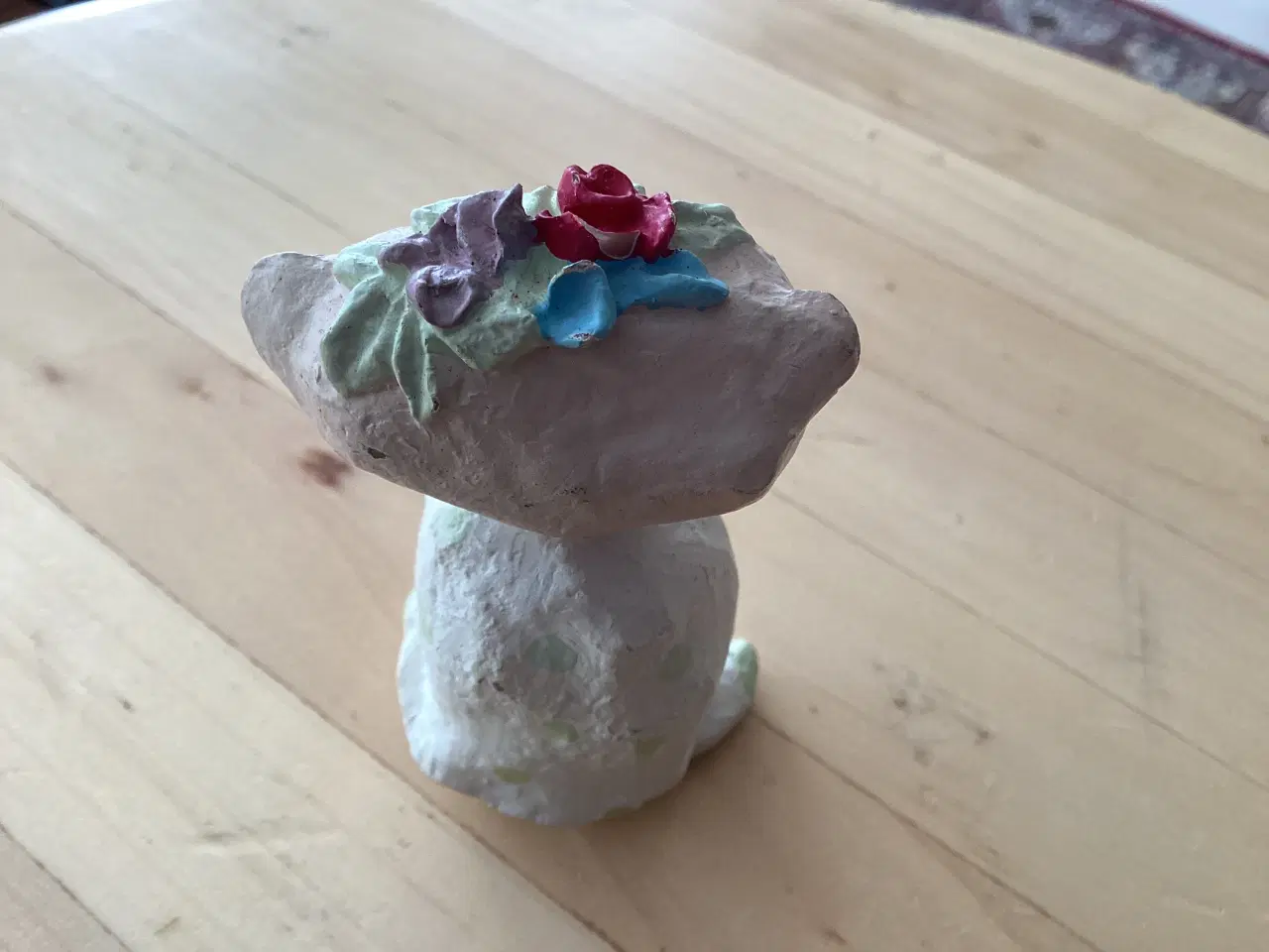 Billede 4 - Lille Medusa figur- pige med blomster i håret