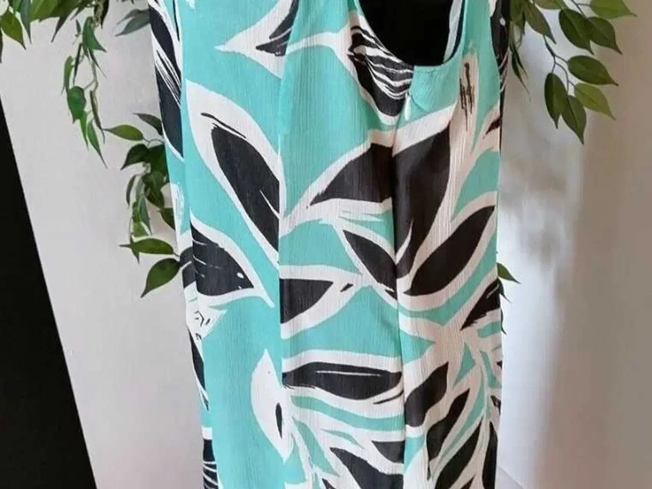 Billede 4 - Kjole. Pardon. XXL/44