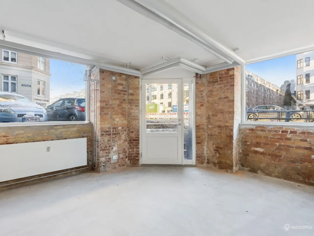 Billede 4 - Et butikslokale med sjæl, lys og plads til at skabe dit eget univers