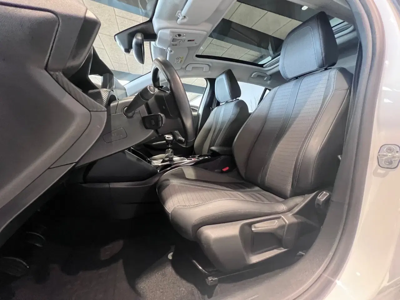 Billede 7 - Peugeot 208 1,5 BlueHDi 100 Infinity Sky