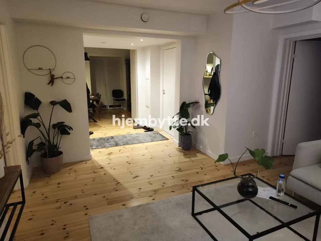 Billede 1 - Hjembytte - Lyngbyvej