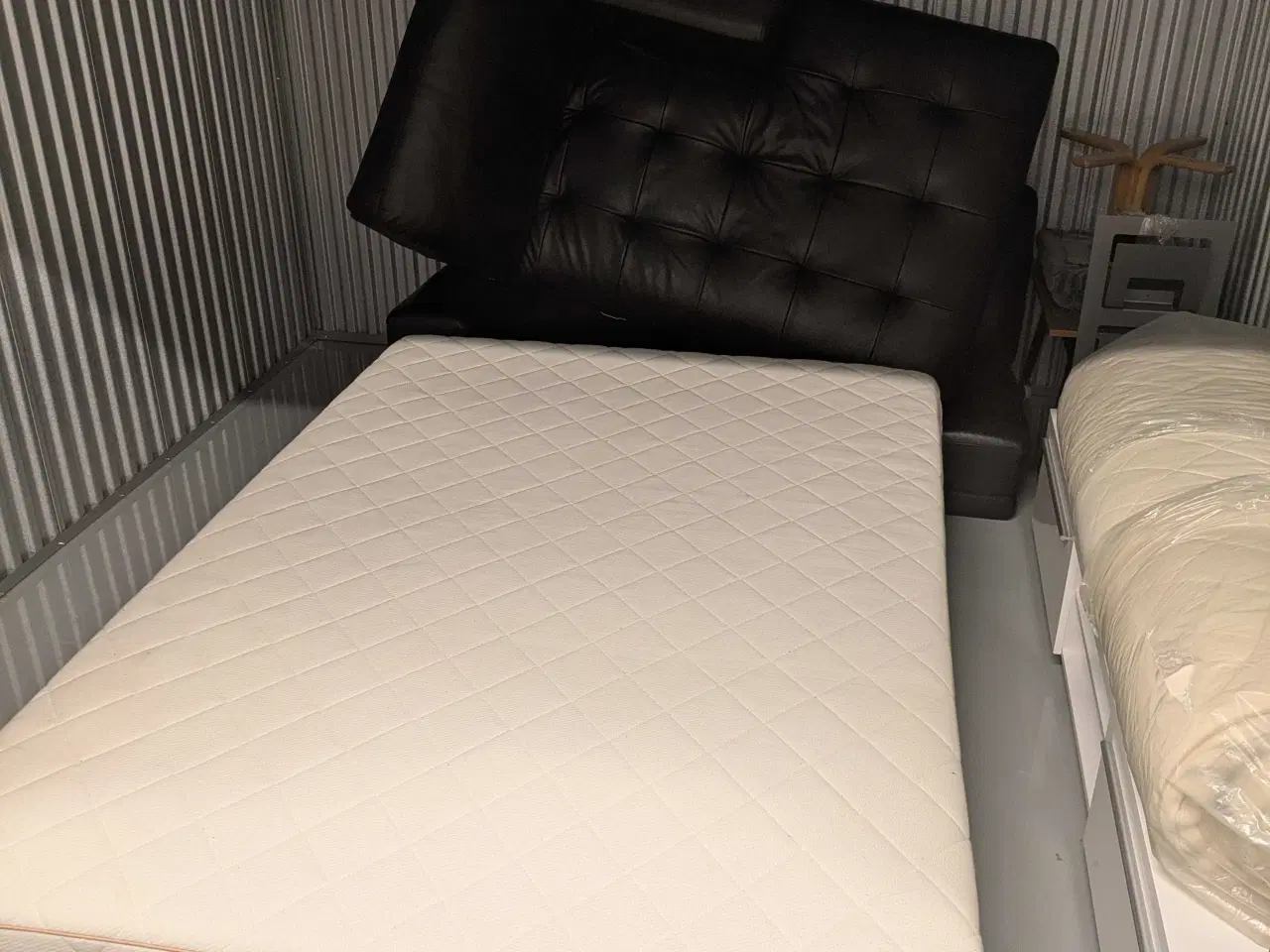 Billede 1 - Dreamzone Gold B30 seng - 140x200 cm