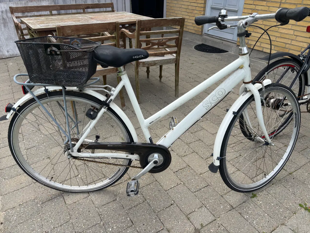 Billede 2 - Cykler stk 200kr ,begge cykler 300kr