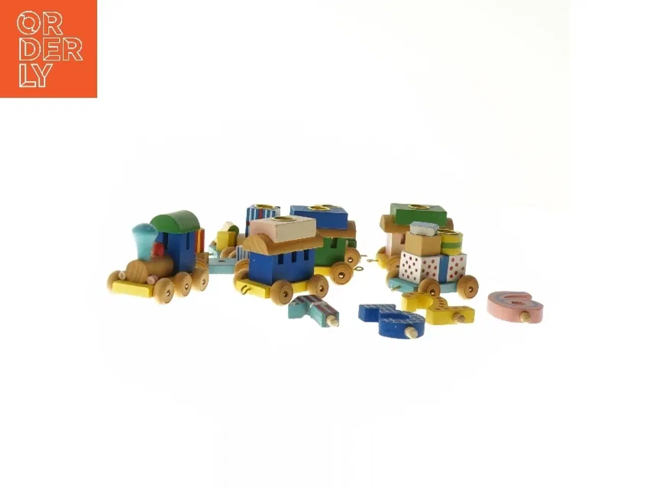 Billede 2 - Fødselsdagstog til lys i træ togsæt (str. 7 cm)