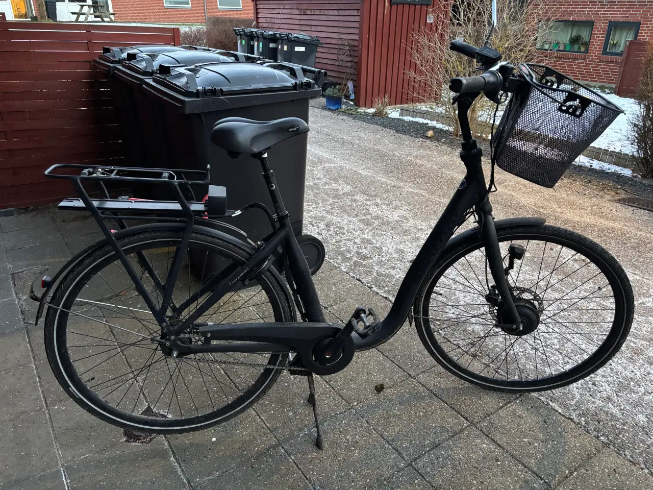 Billede 1 - El cykel med lav indstigning, med motor i forhjul 