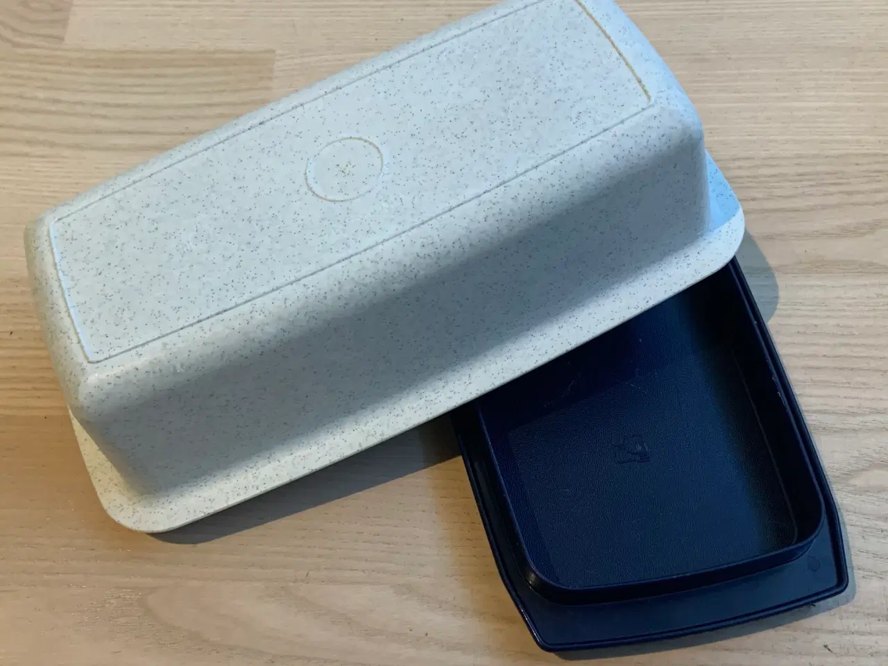 Billede 2 - Tupperware osteboks