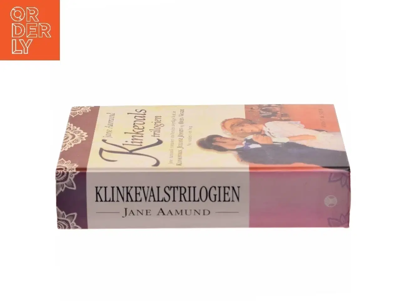 Billede 2 - Klinkevalstrilogien : Klinkevals, Juliane Jensen, Oven vande af Jane Aamund (Bog)