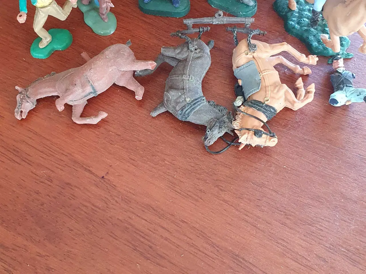 Billede 3 - Vintage westernstil  town hall + figur