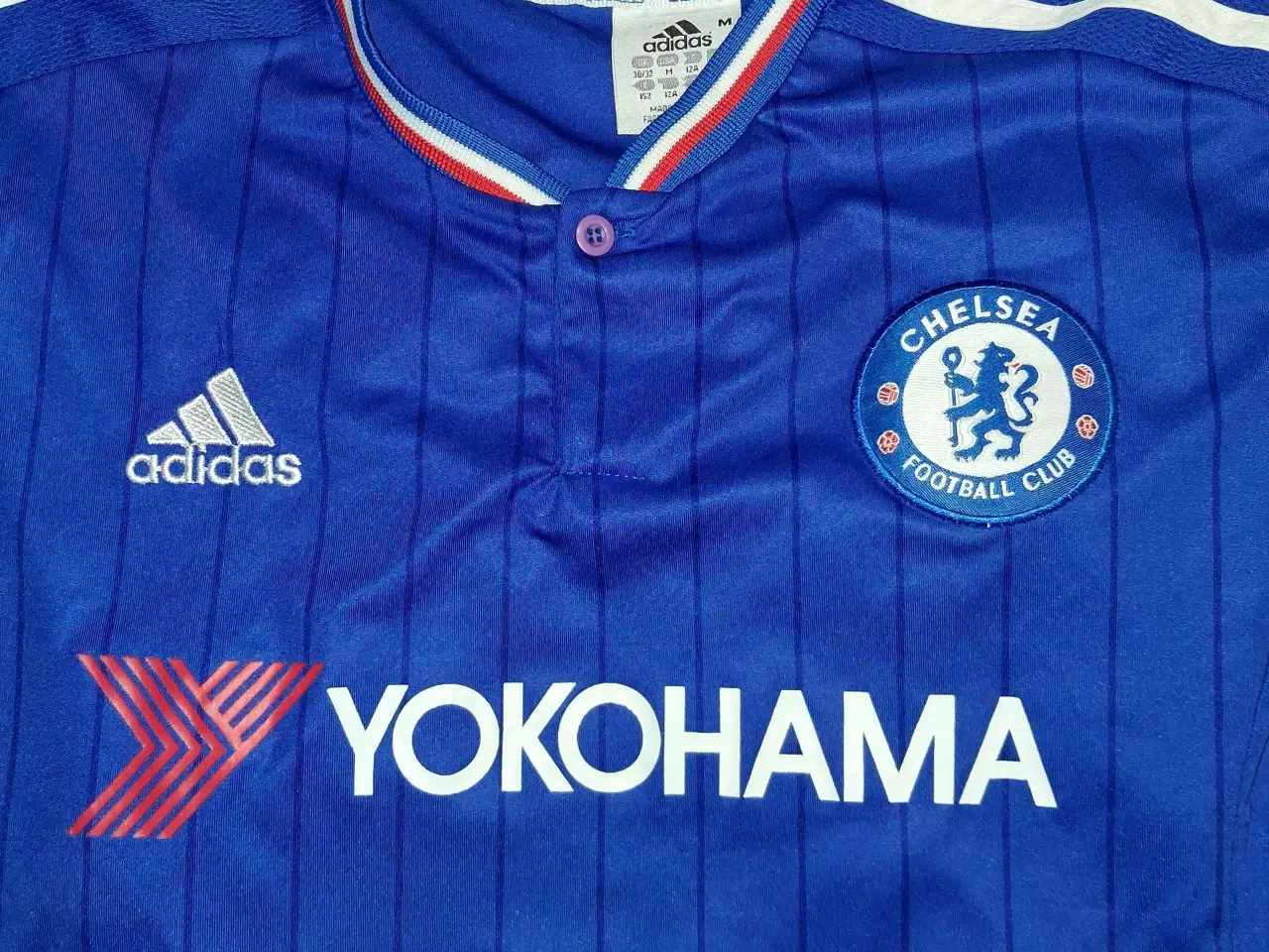 Billede 2 - Chealse. Fodbold trøje