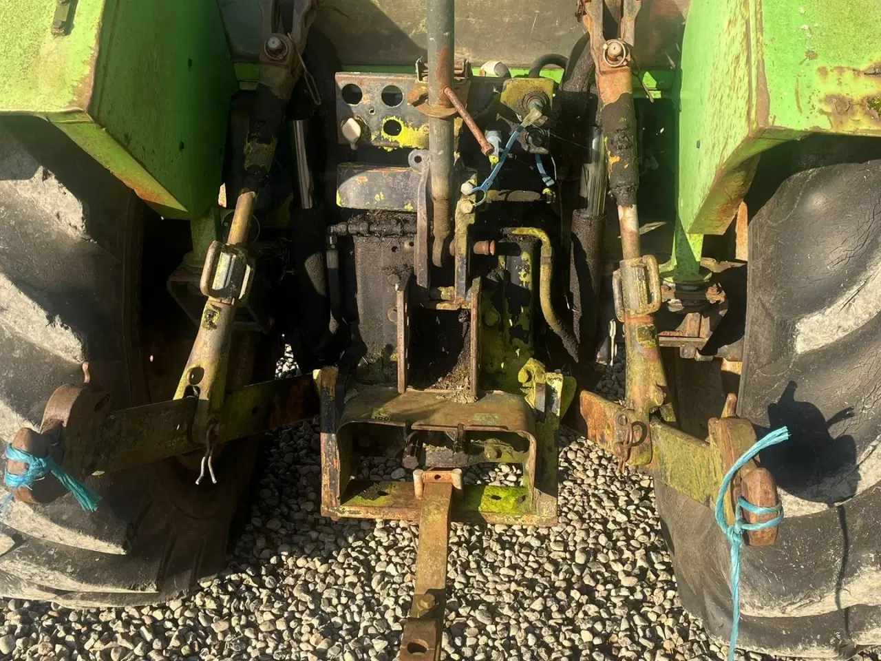 Billede 4 - Deutz-Fahr DX 85 Vask selv tilbud! Nettop kommet ind, og hvis du selv vasker den, så er det en billig traktor.
