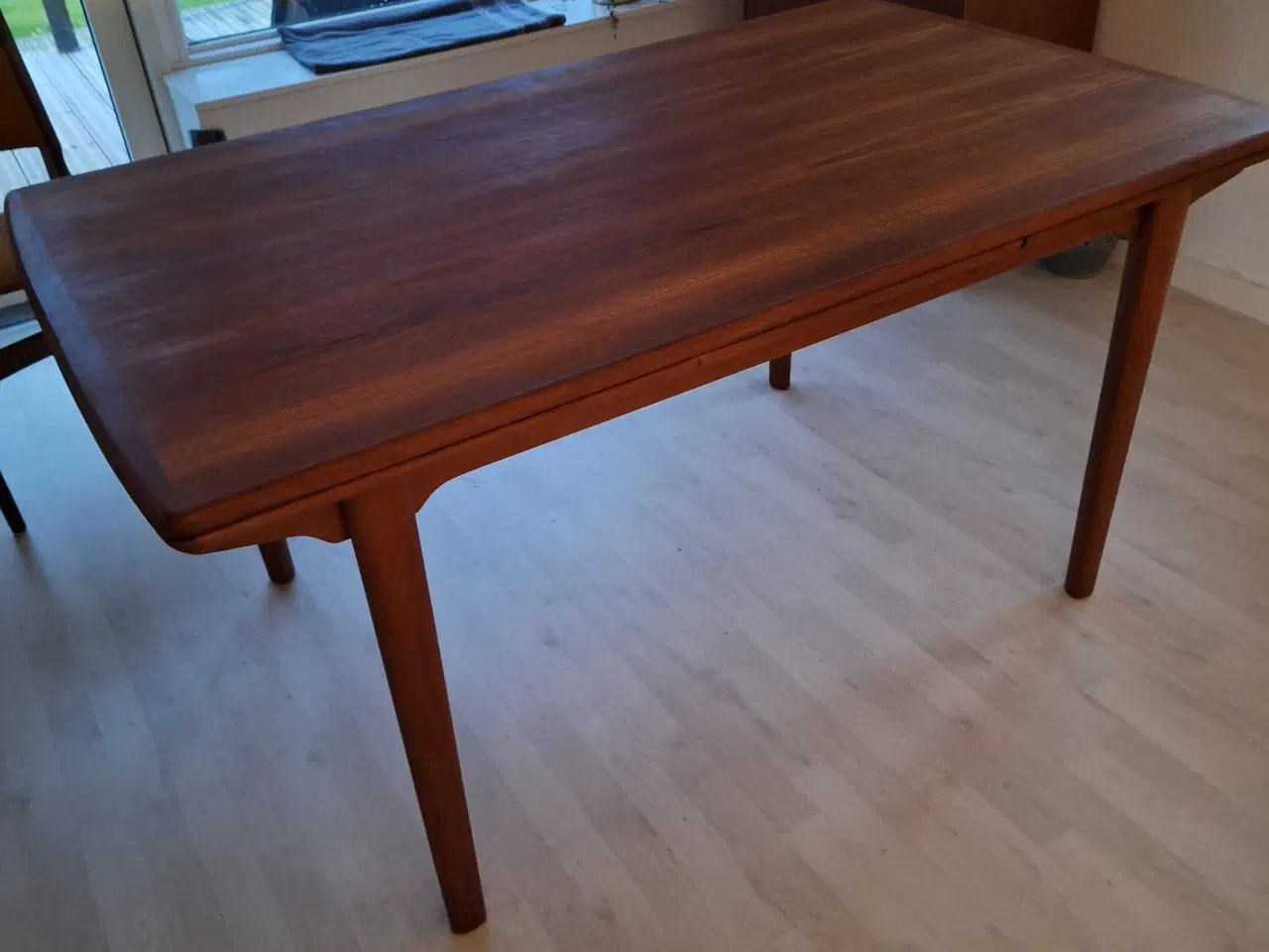 Billede 1 - Teak spisebord