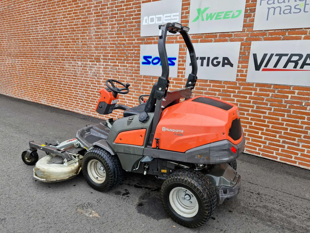 Billede 3 - Husqvarna P525D m. 155X klippedæk (Kørt 256 timer)