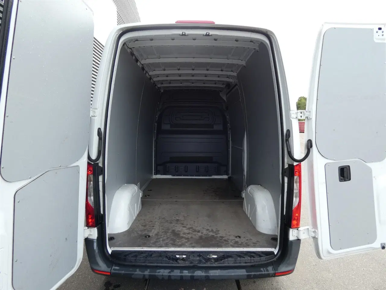 Billede 7 - Mercedes-Benz Sprinter 314 2,1 CDI A2 H2 RWD 7G-Tronic 143HK Van Aut.