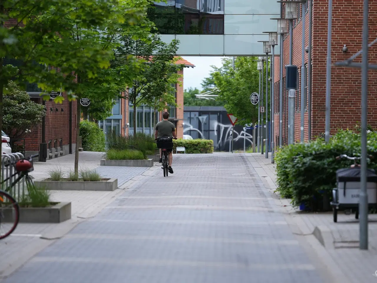 Billede 5 - Flerbrugerhus i populært erhvervsområde