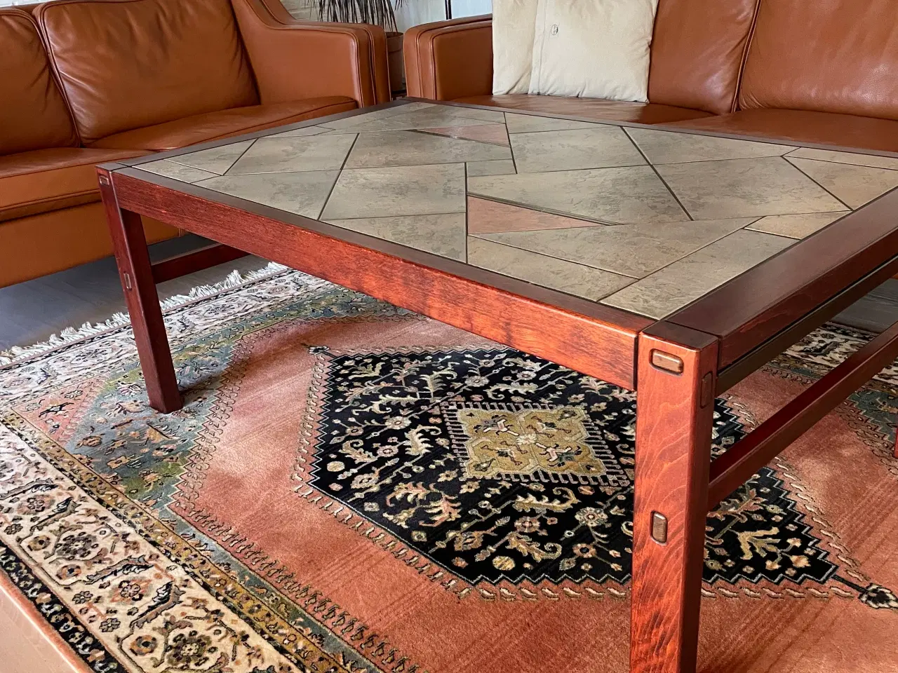 Billede 4 - Sofabord palisander ramme med syendliser