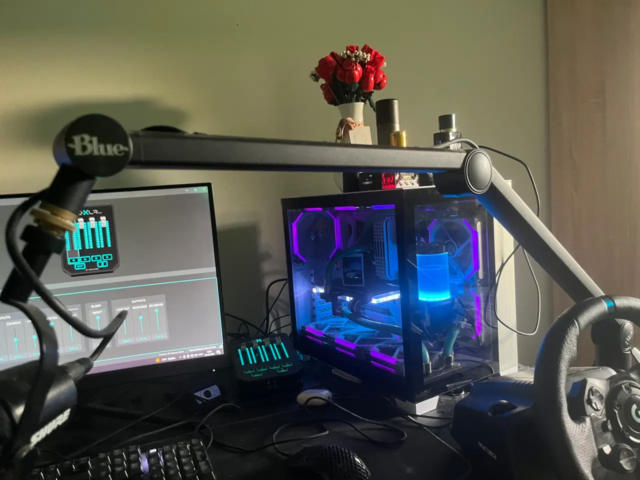 Billede 1 - Stationær vandkølet gamer pc