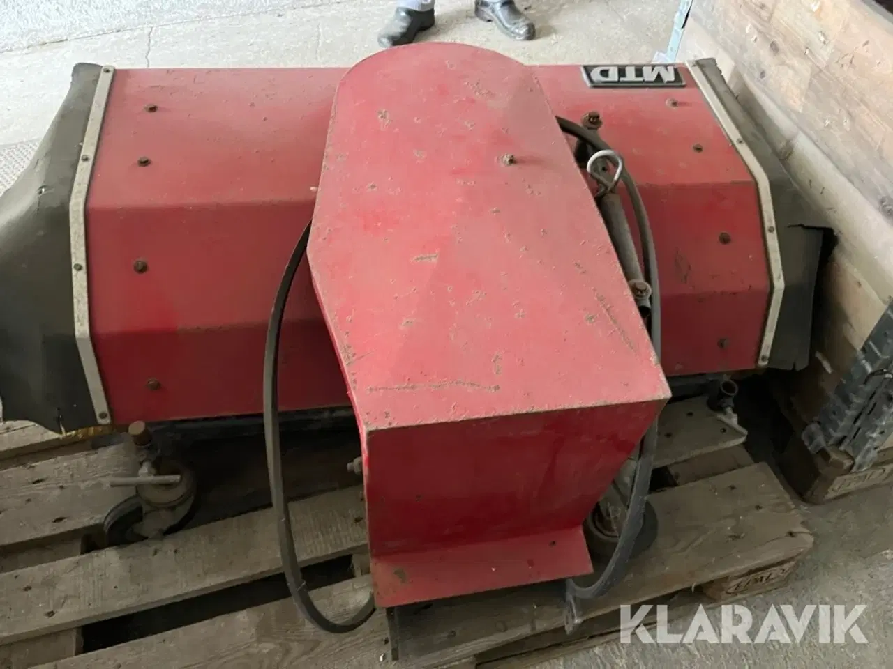 Billede 9 - Plænetraktor MTD 18/46 let adskildt