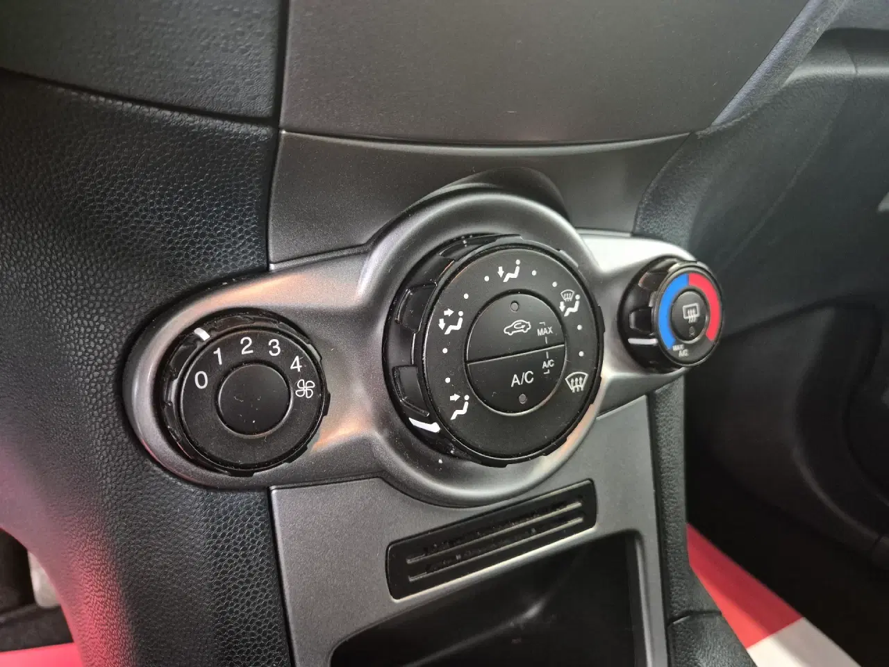 Billede 10 - Ford Fiesta 1,2 Trend 82HK 5d