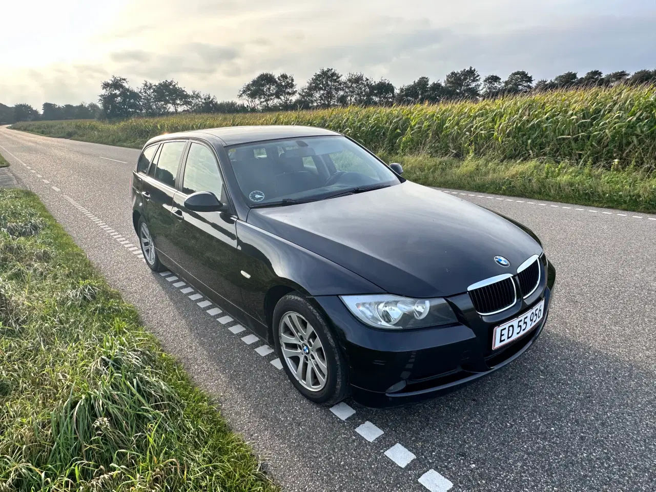 Billede 4 - Bmw e91 320 med plader og syn