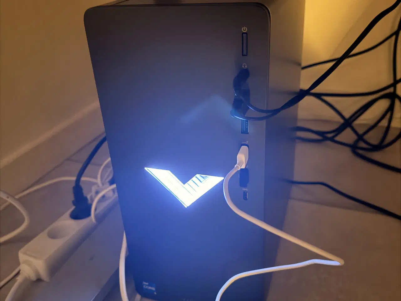 Billede 1 - HP Victus 3060 i5