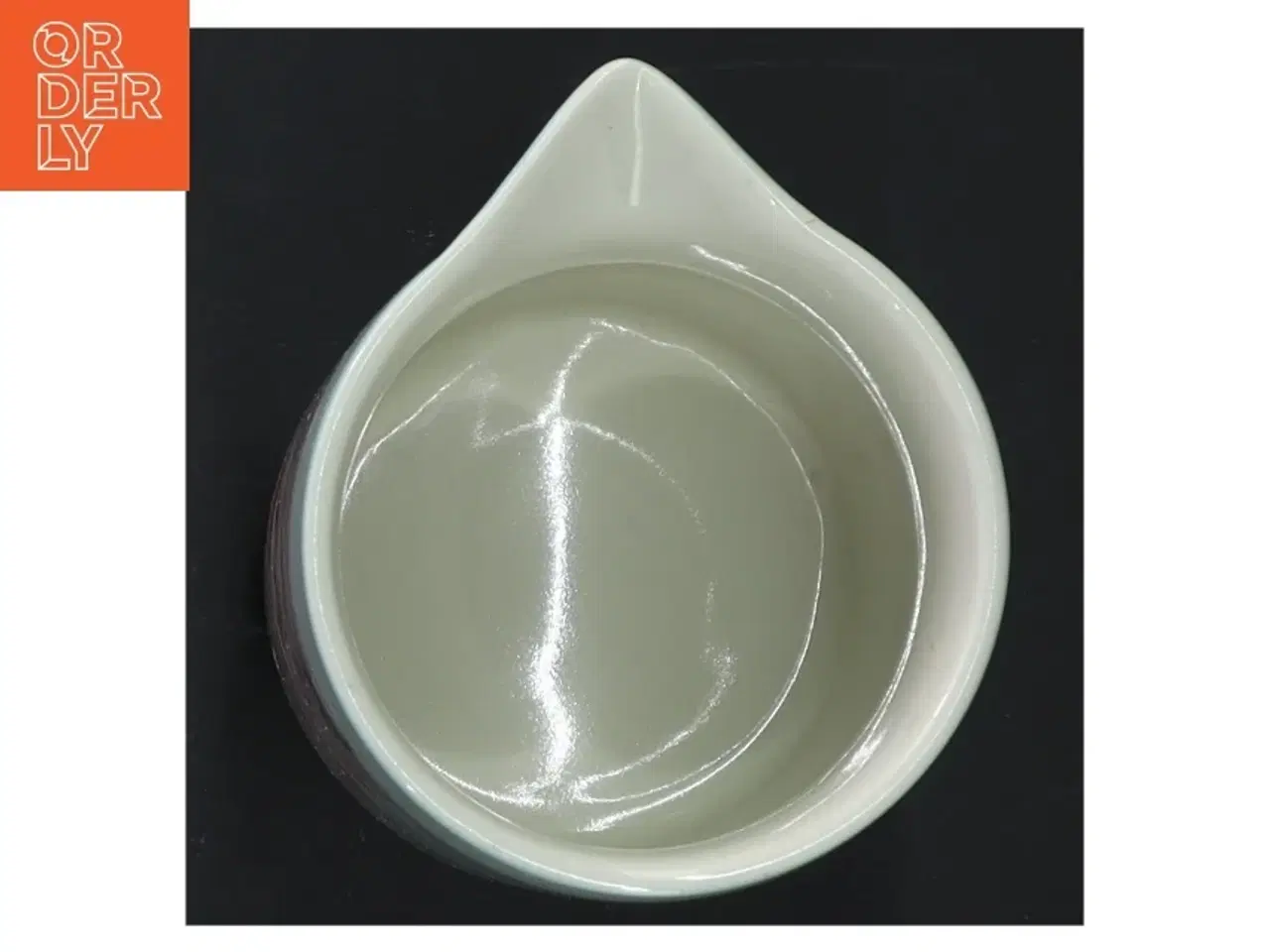 Billede 4 - Lyseblå kande med blomstermotiv fra GreenGate (str. H. 11 cm. ø. 8 cm)