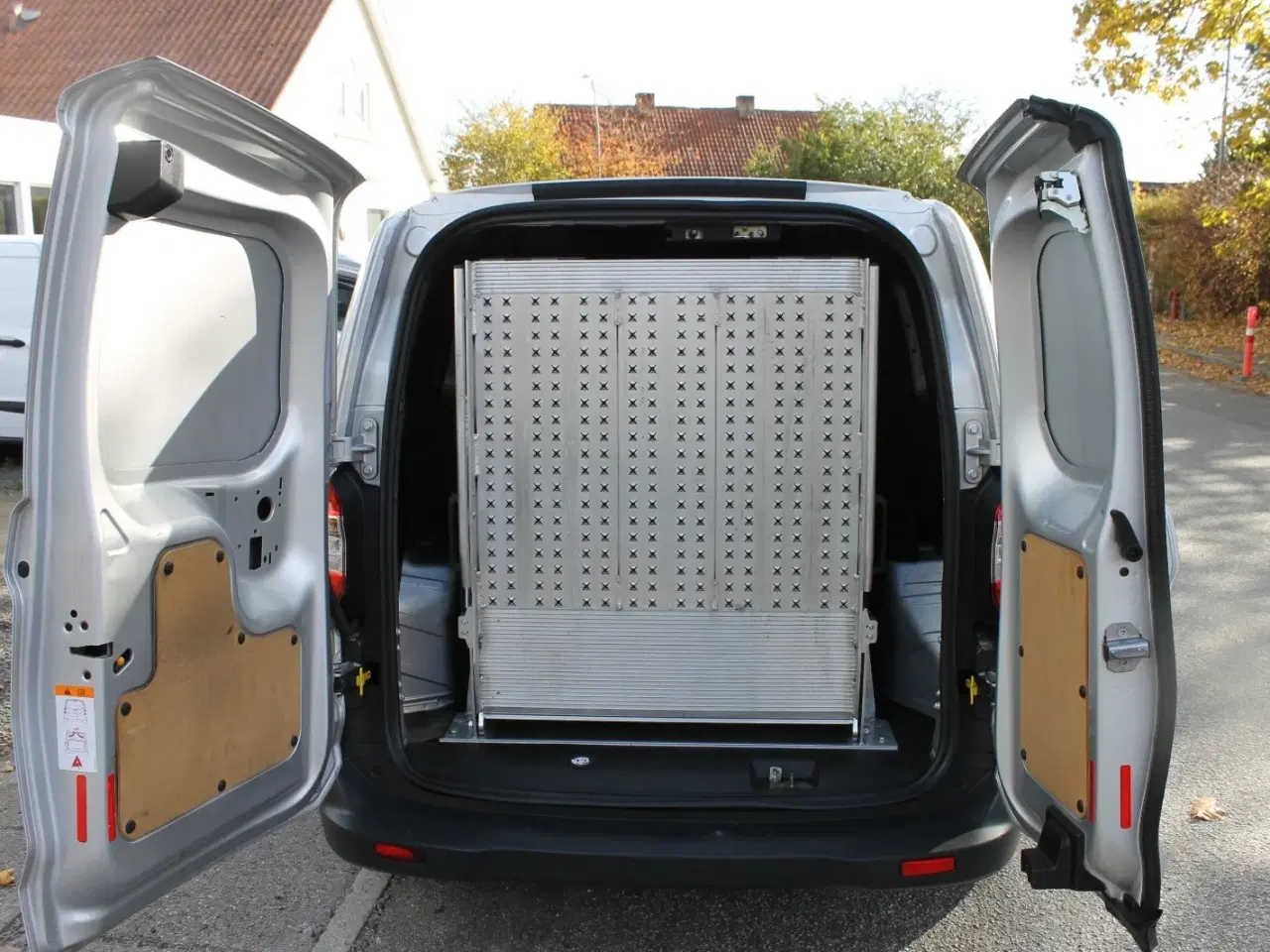 Billede 4 - Ford Transit Courier 1,5 TDCi 75 Trend Van