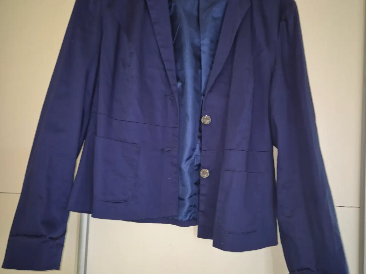 Billede 2 - Blazer - 50 kr 