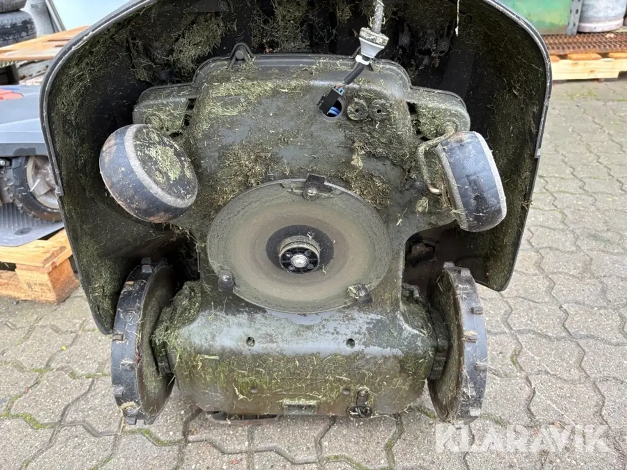 Billede 9 - Robotplæneklipper Husqvarna 330X