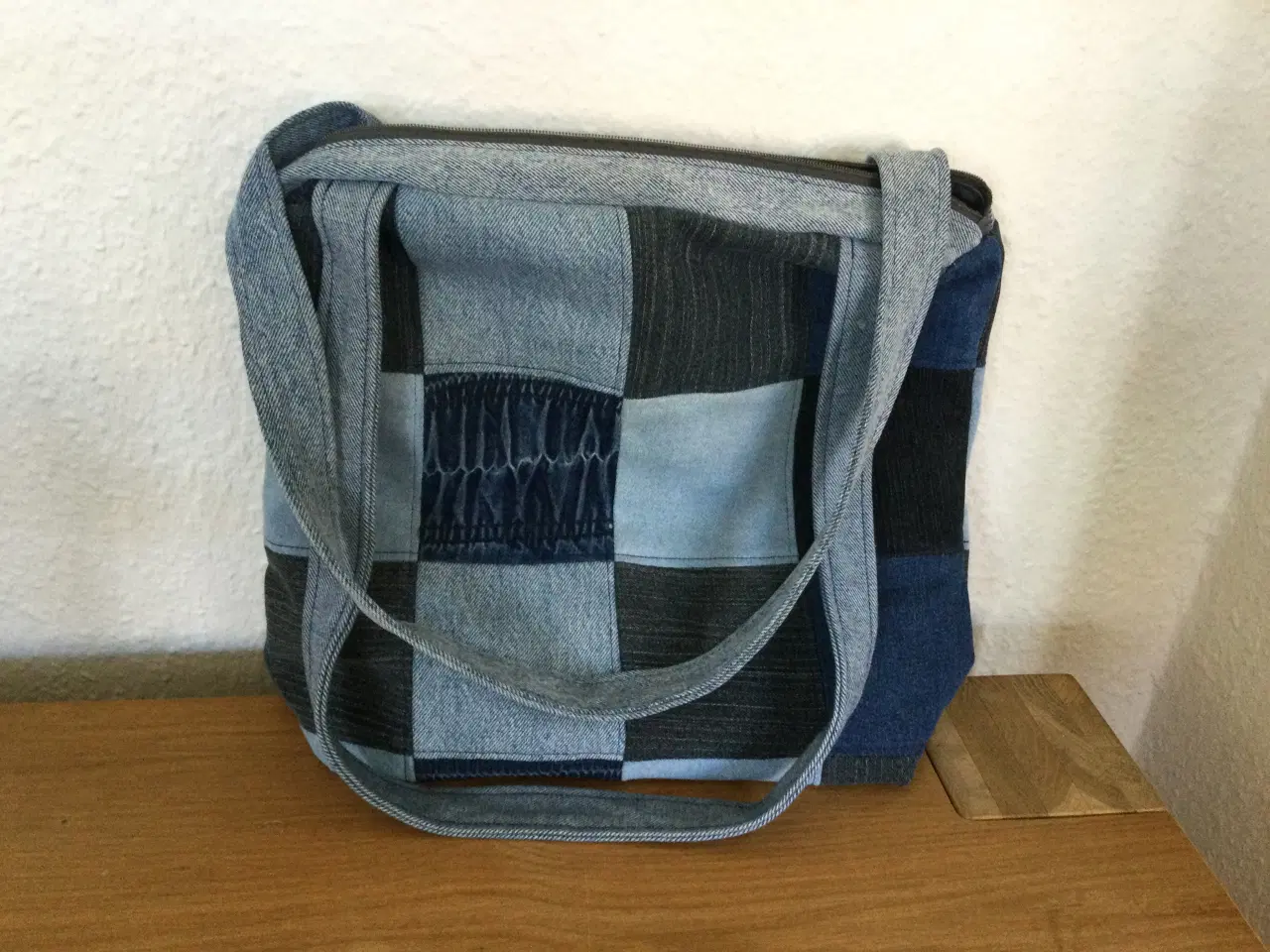 Billede 2 - Taske af jeans