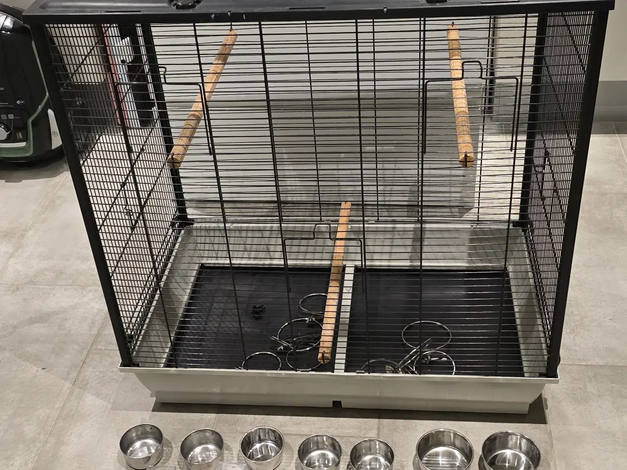 Billede 1 - Stort Fuglebur Sælges