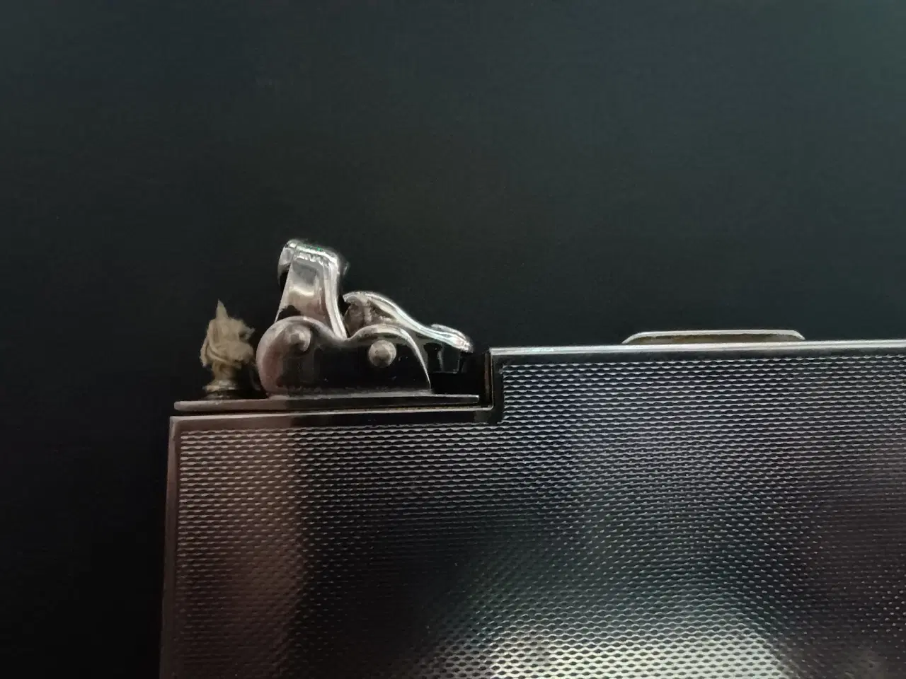Billede 7 - Gammel cigaret dåse med benzinlighter 