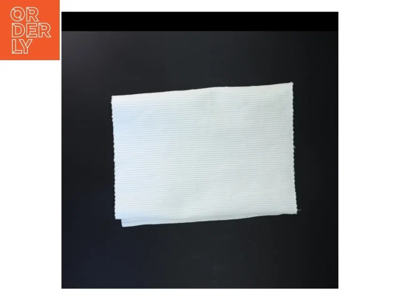 Billede 4 - Hvid bordløber (str. 80x33 cm)