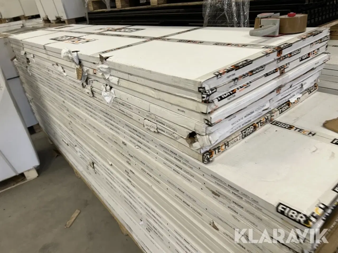 Billede 4 - Akustikpaneler Fibrotech 36 styk, 2 sortering, blandede farver