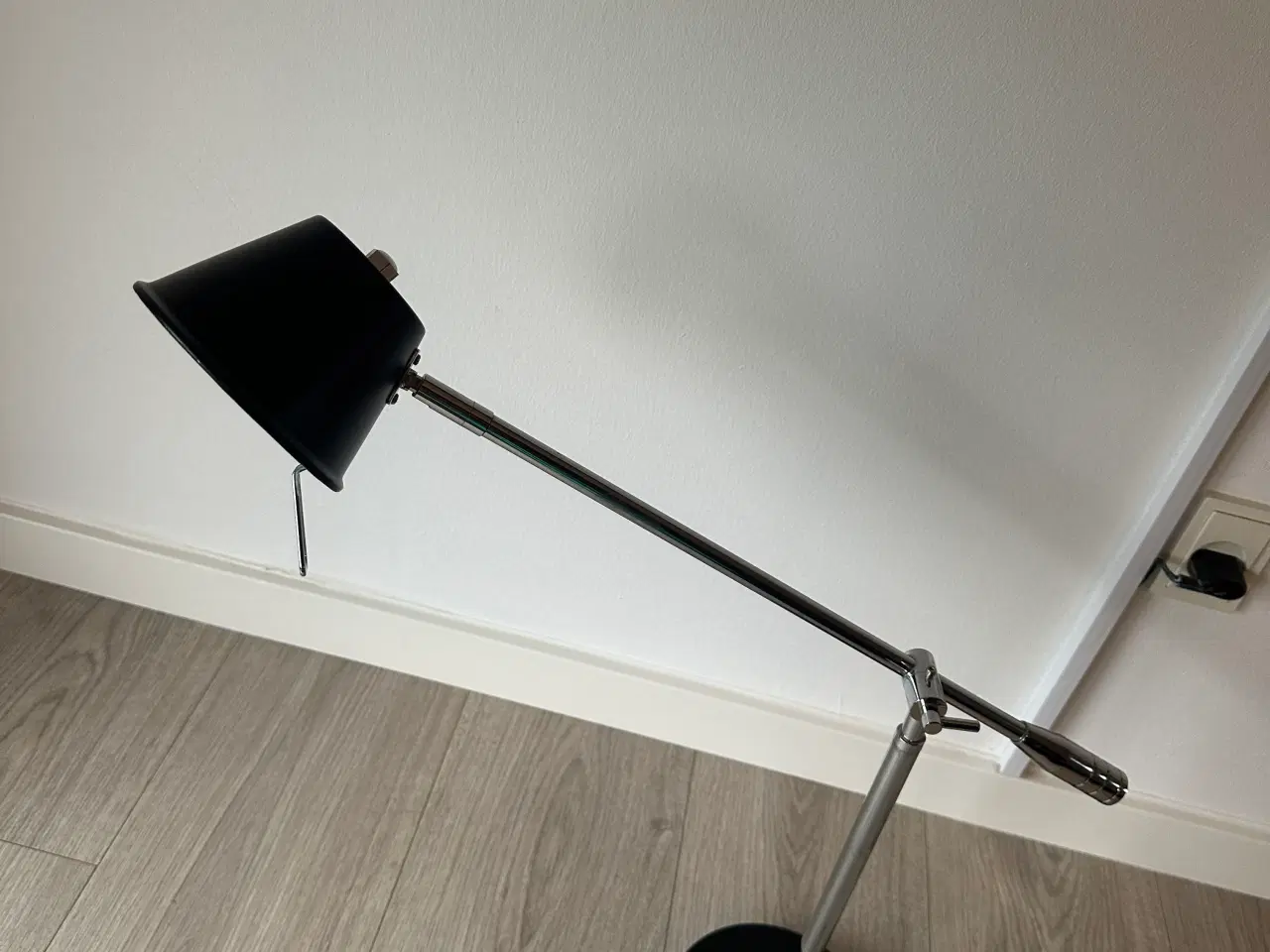 Billede 1 - Bord lampe fra Mark 
