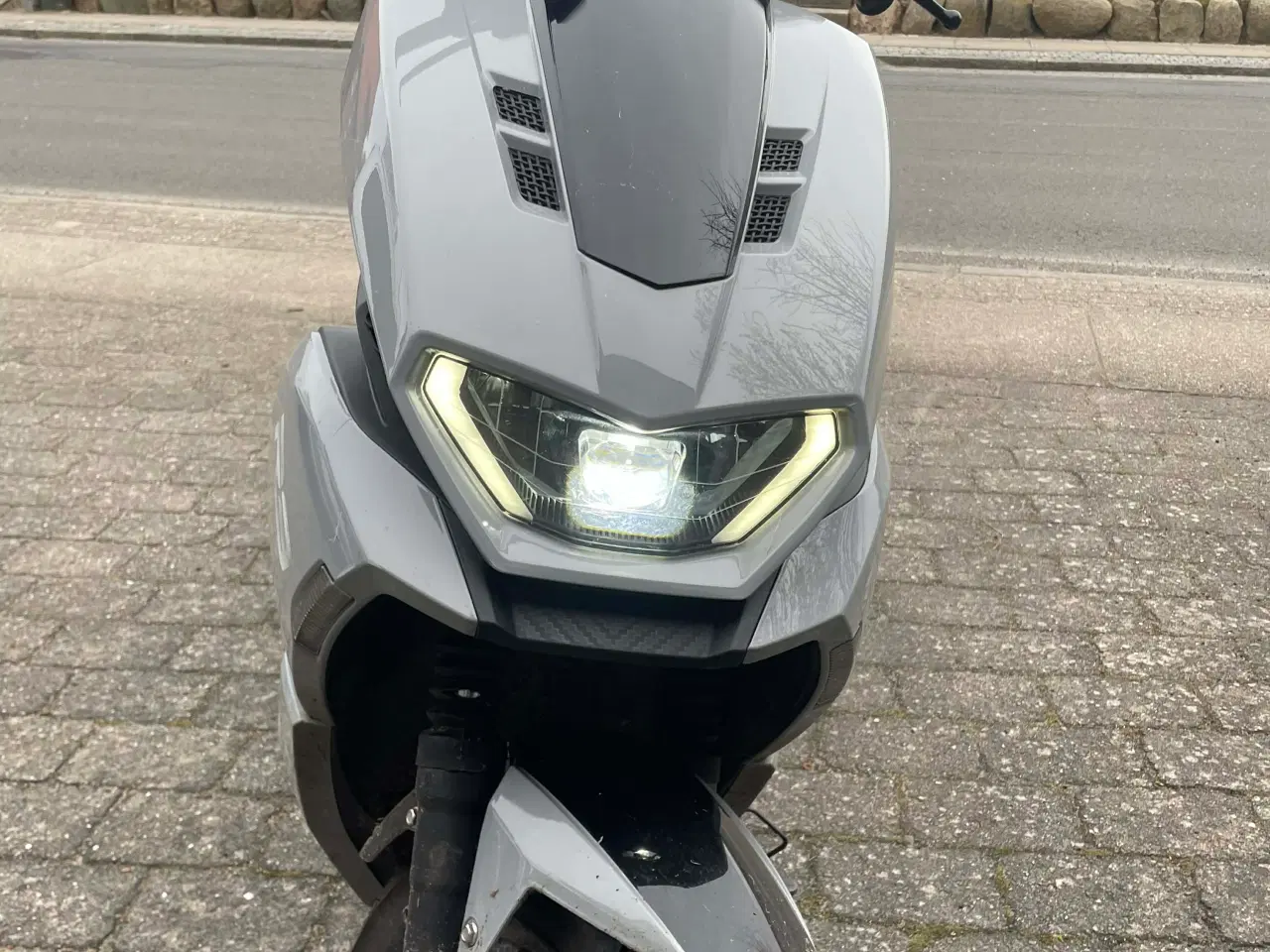 Billede 2 - VGA R3 30 km/t 60V 20Ah el-scooter