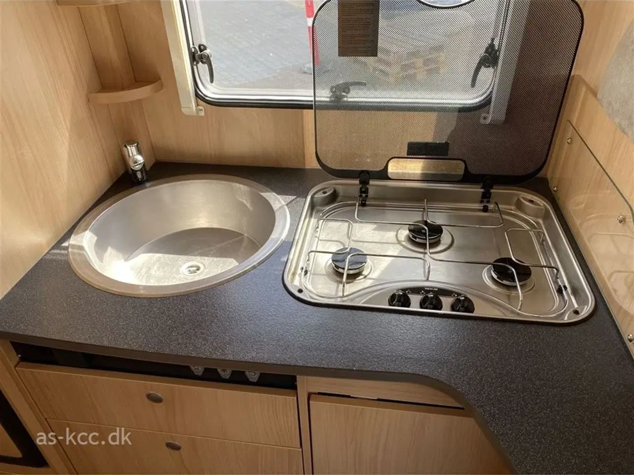 Billede 19 - 2013 - SunLight T 67 S