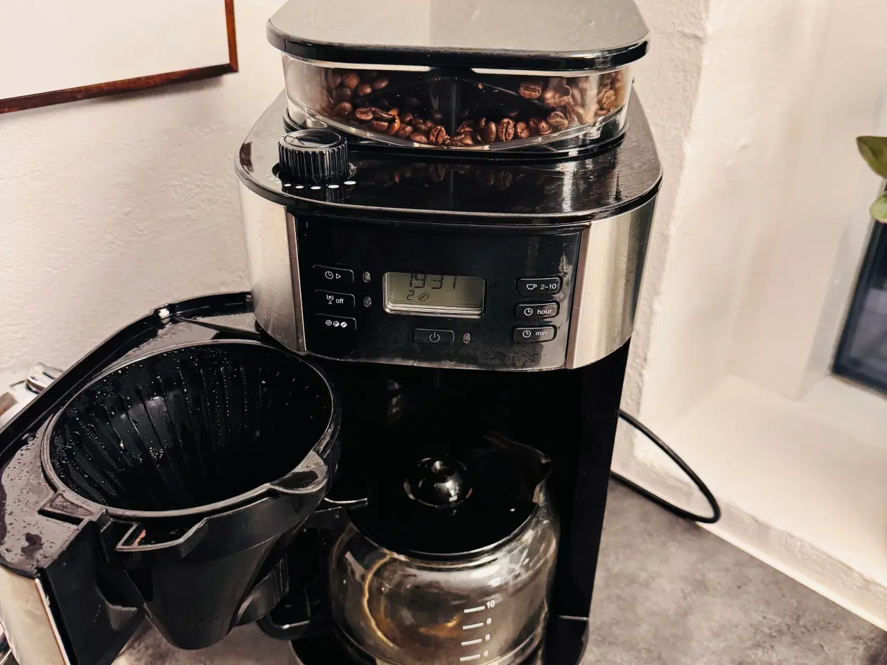 Billede 2 - Hele bønner og formalet kaffe