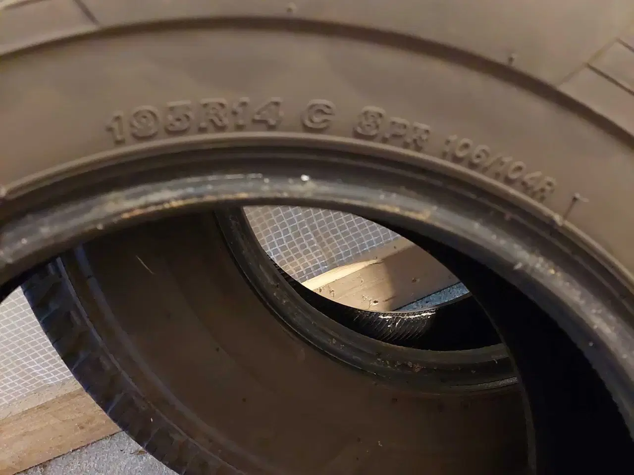 Billede 4 - Helårsdæk 4 stk