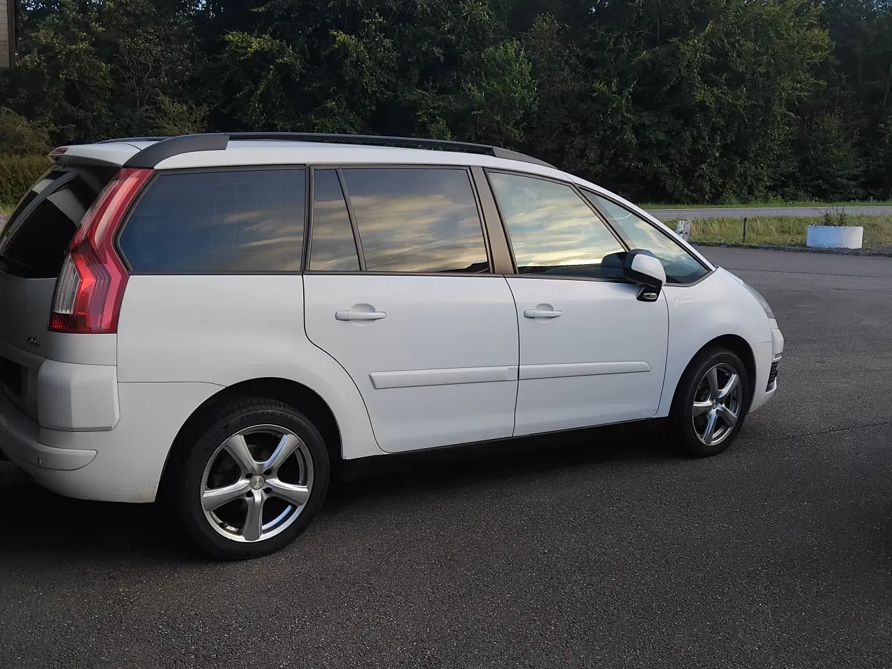 Billede 4 - Synet Citroen Picasso 1,6 HDi 7 pers.