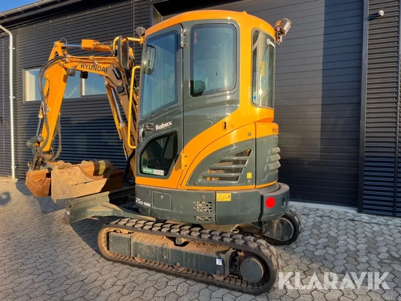 Billede 3 - Gravemaskine Hyundai Robex 25z-9AK