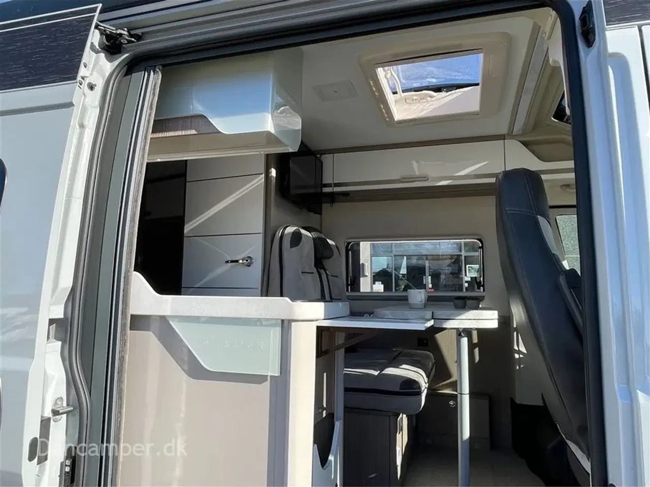 Billede 9 - 2022 - Chausson Premium Road Line   Kommissionsbil!  Speciallakering, 9 trins automatgear, 160 Hk,  træk og skyroof