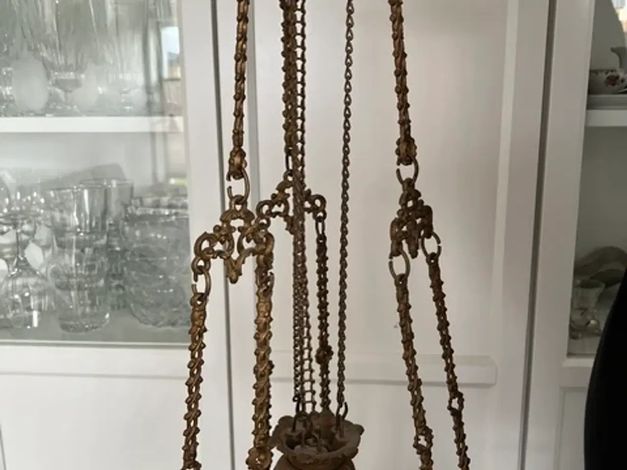 Billede 2 - Stor antik petroliumslampe