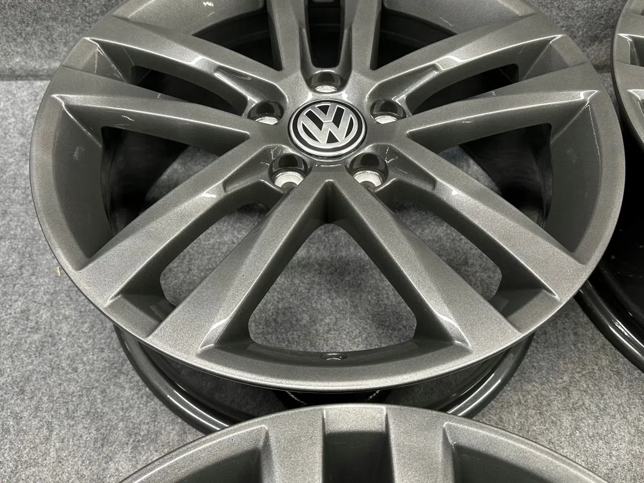 Billede 4 - VW GOLF 7 VII 5G 5G0 SALVADOR 17 7.0" x 17" ET 49