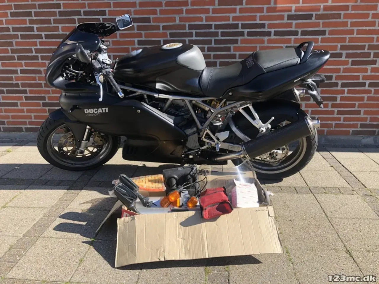 Billede 14 - Ducati 750 Sport