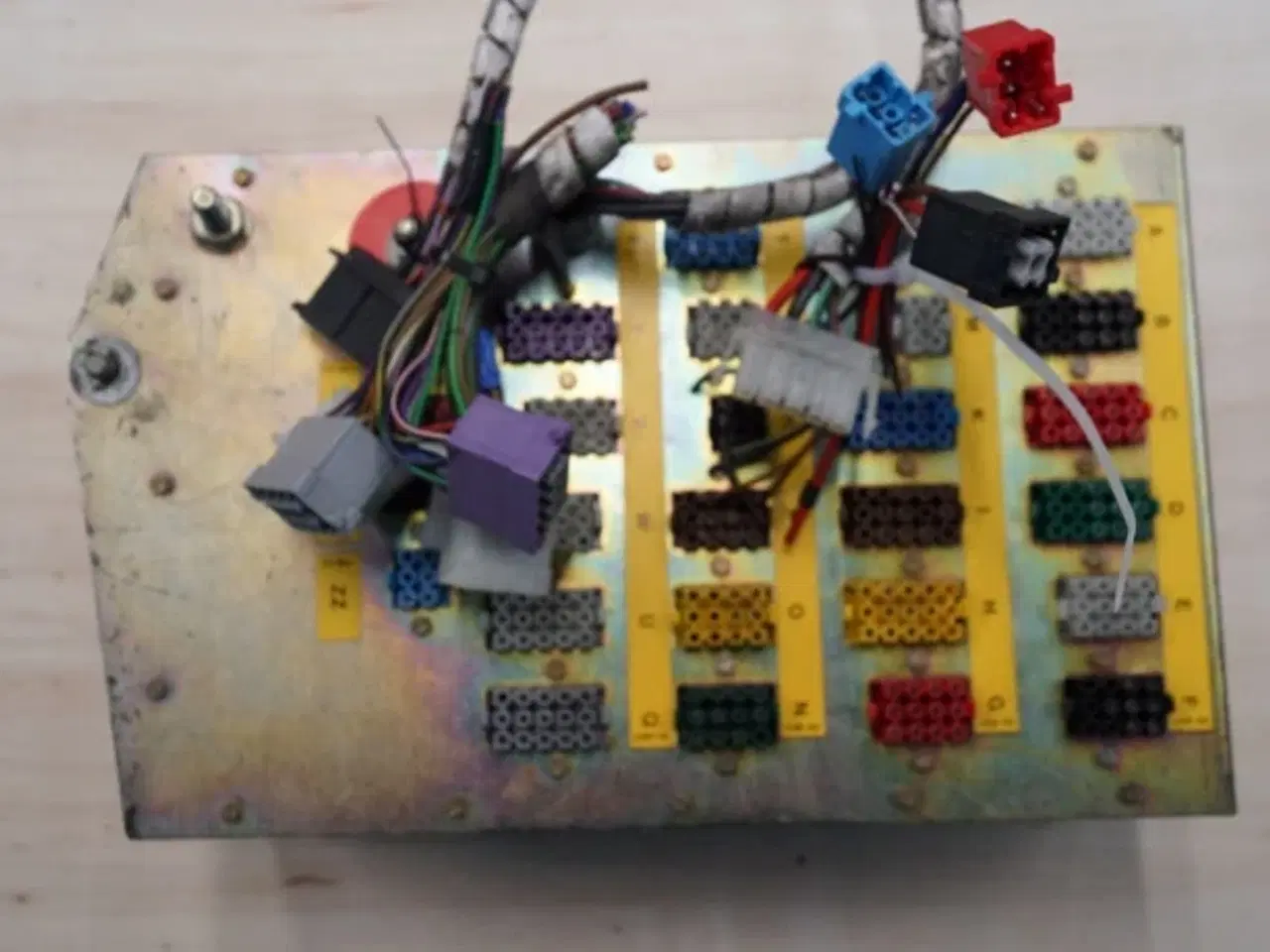 Billede 8 - Claas Commandor 116 Sikringboks 000107505