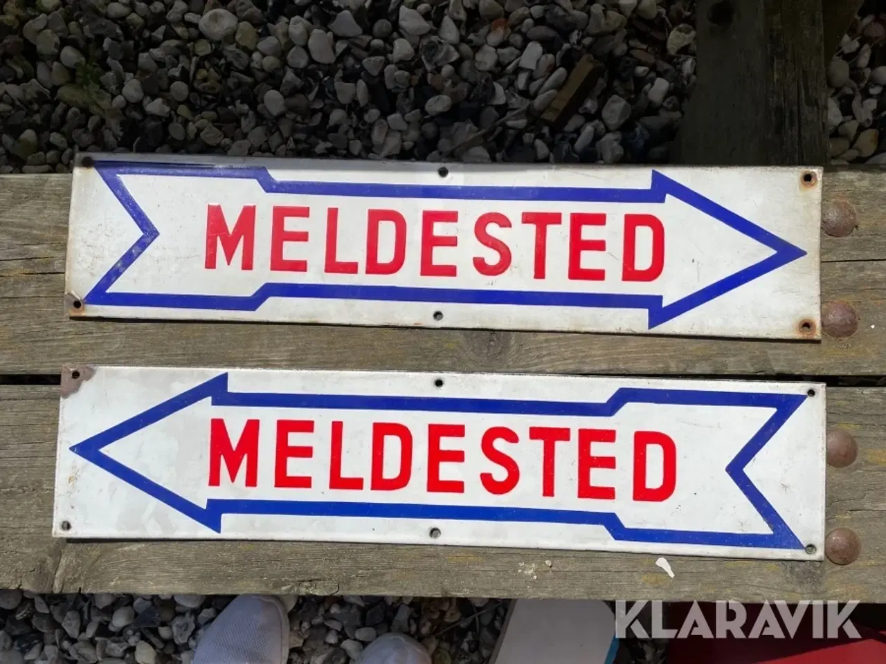 Billede 1 - Emaljeskilte “Meldsted", 2 styk.