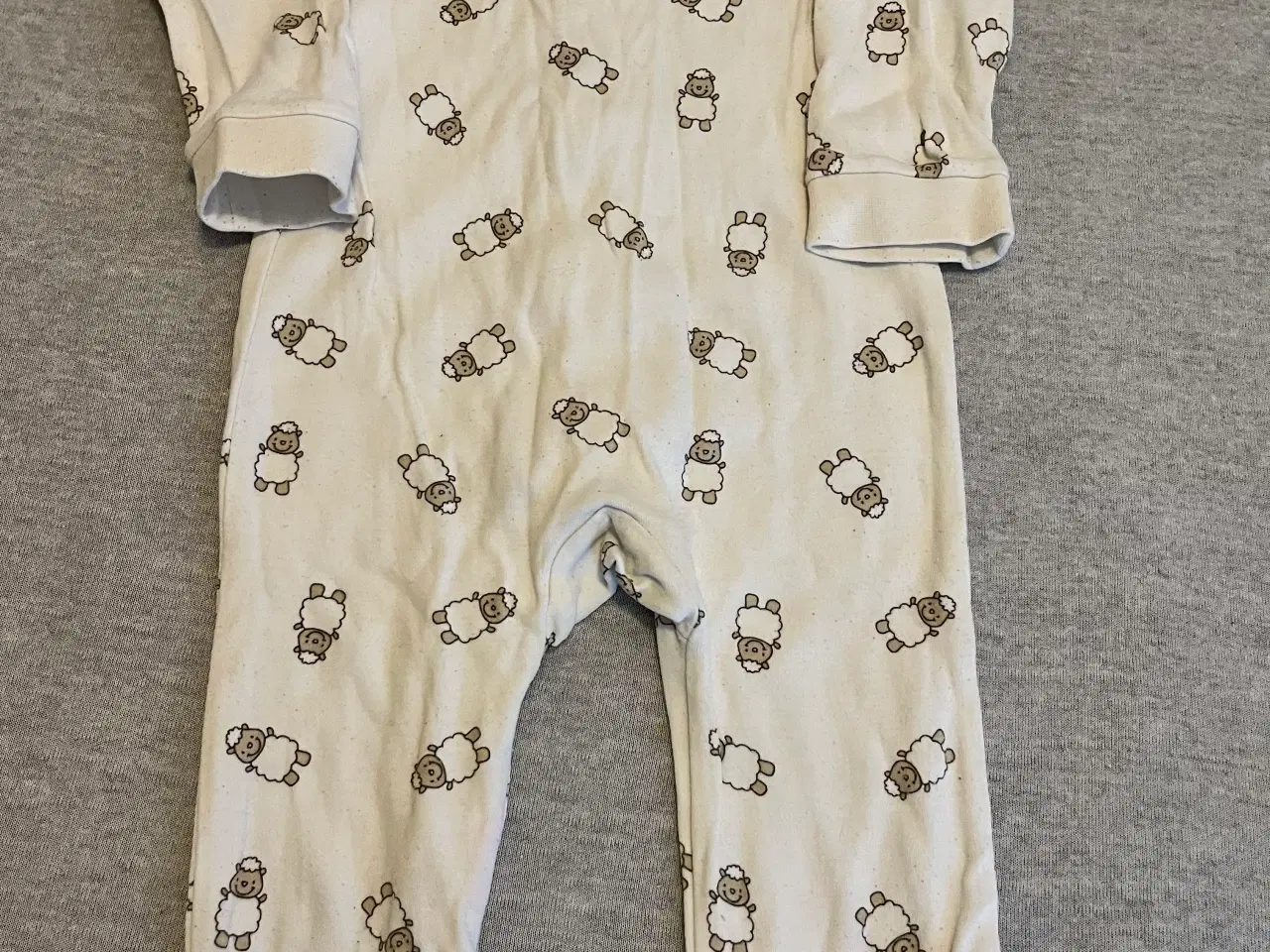 Billede 2 - Natdragt fra H&M