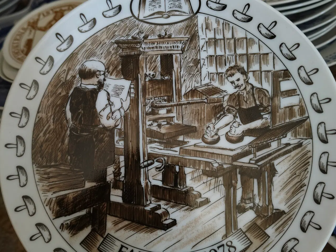 Billede 8 - 🧰 Fars Dags platter – Egemose Decoration, 12 stk